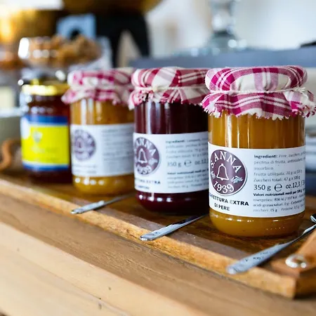 Mojana Bellagio ホテル