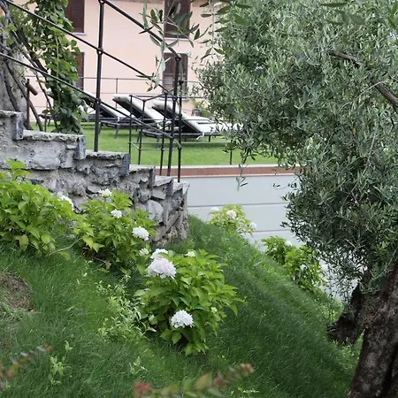 Mojana Bellagio Ξενοδοχείο Oliveto Lario