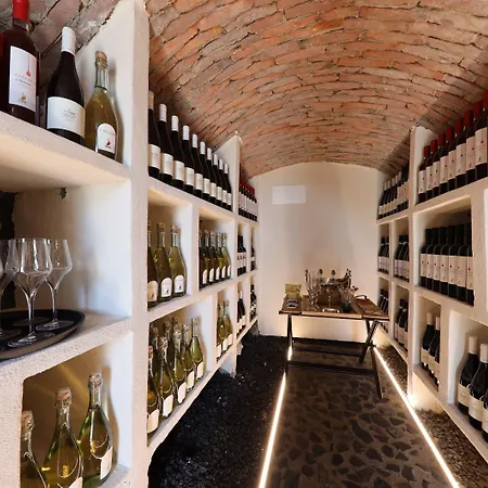 Mojana Bellagio - The D'angelo Family Collection Oliveto Lario