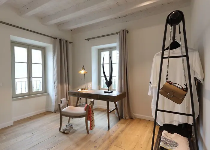 Mojana Bellagio - The D'angelo Family Collection